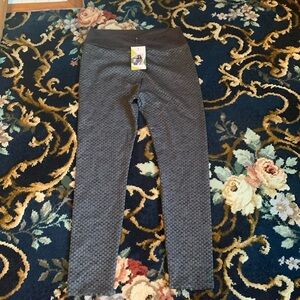 Jakarta weaved yoga/workout‎ leggings. NWT. Retail 60